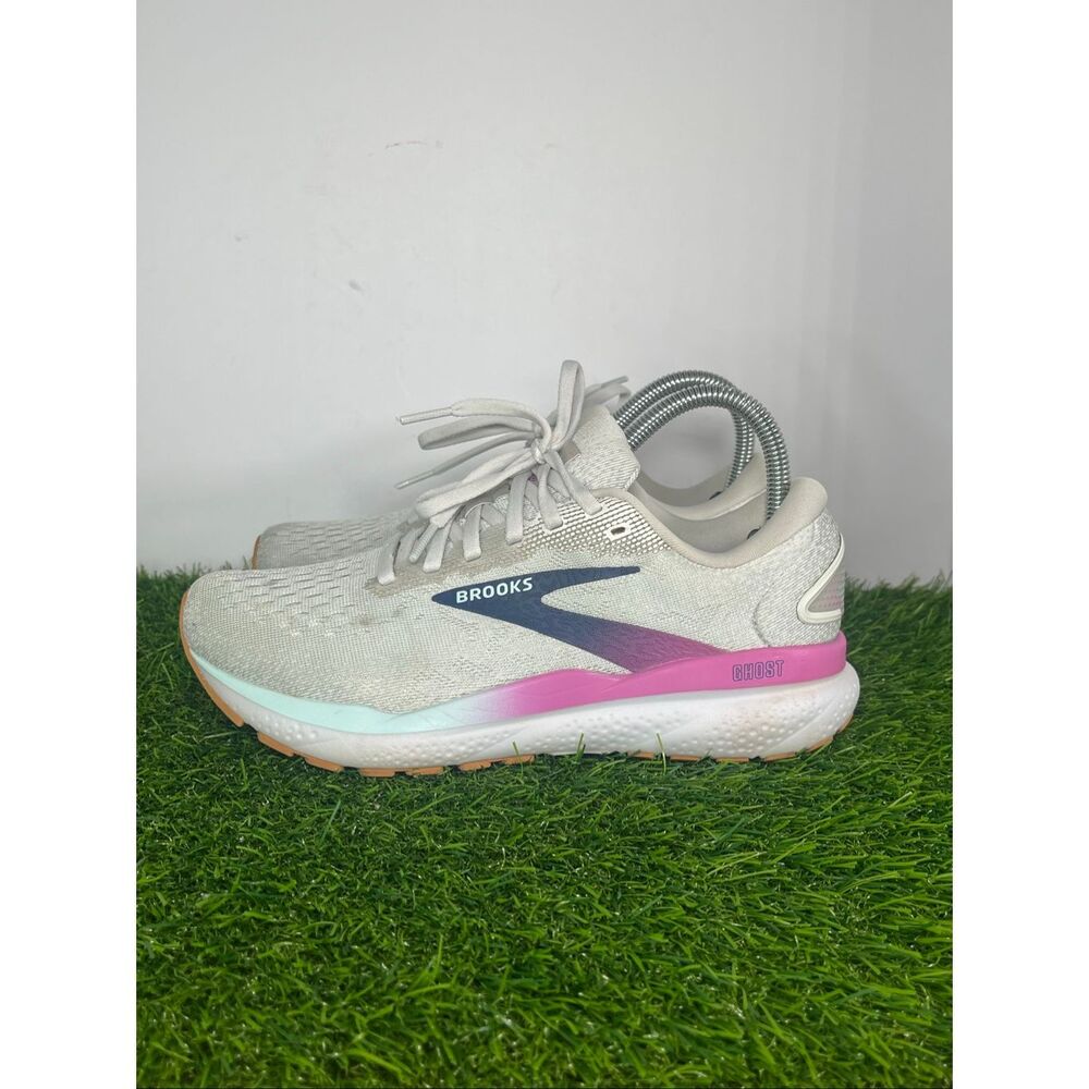 Brooks Ghost 16 Women’s Running Shoes Gray Pink Blue Size 7 Medium B